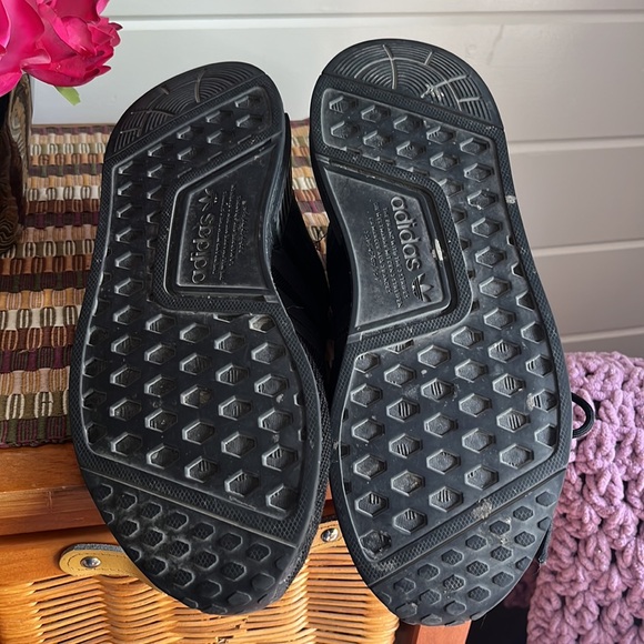 Adidas Men Running Shoe, size 8, good used condition, all black - Picture 6 of 8